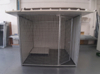 Box con 3 lati coibentati e frontale in rete o tondino