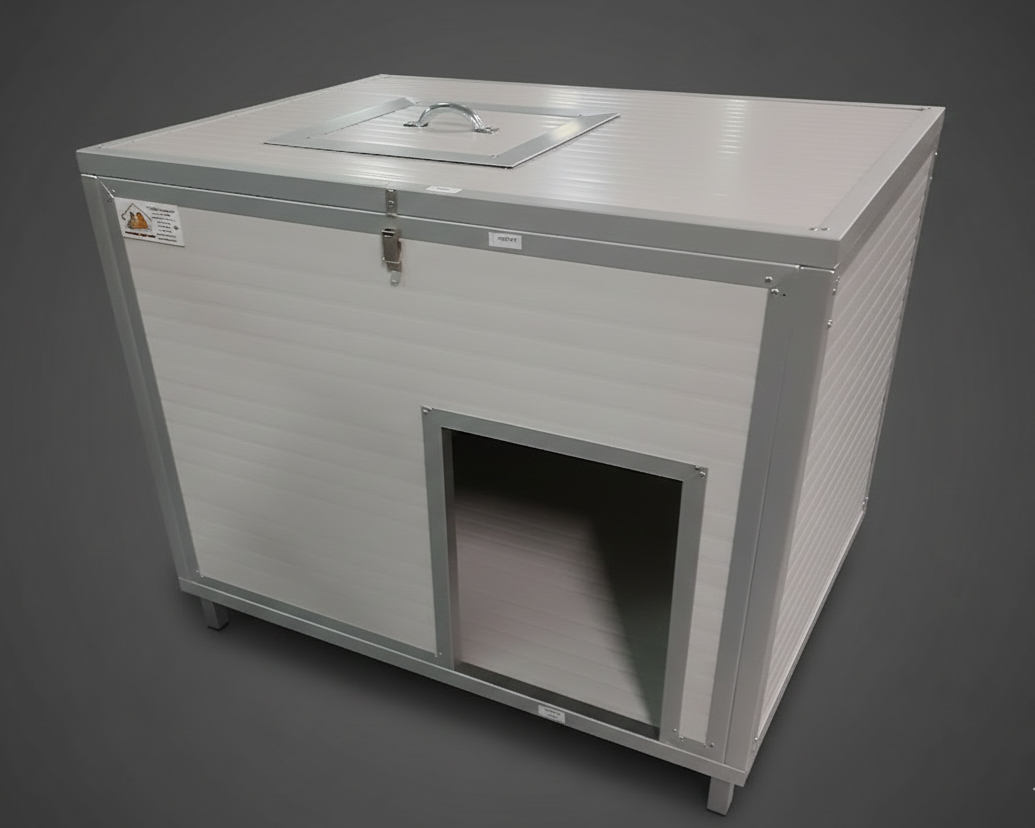 Cuccia Coibentata Riscaldata con Scasso Portalampada  - Tetto Pari (Uso Interno Box)