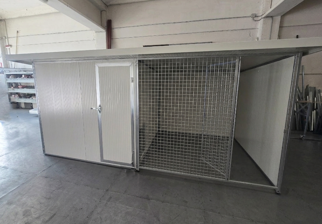 Box per Cani con Zona Notte + Zona Giorno + Copertura Totale